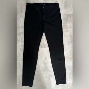 NWOT Liverpool Black Skinny Dress Pants Size 6